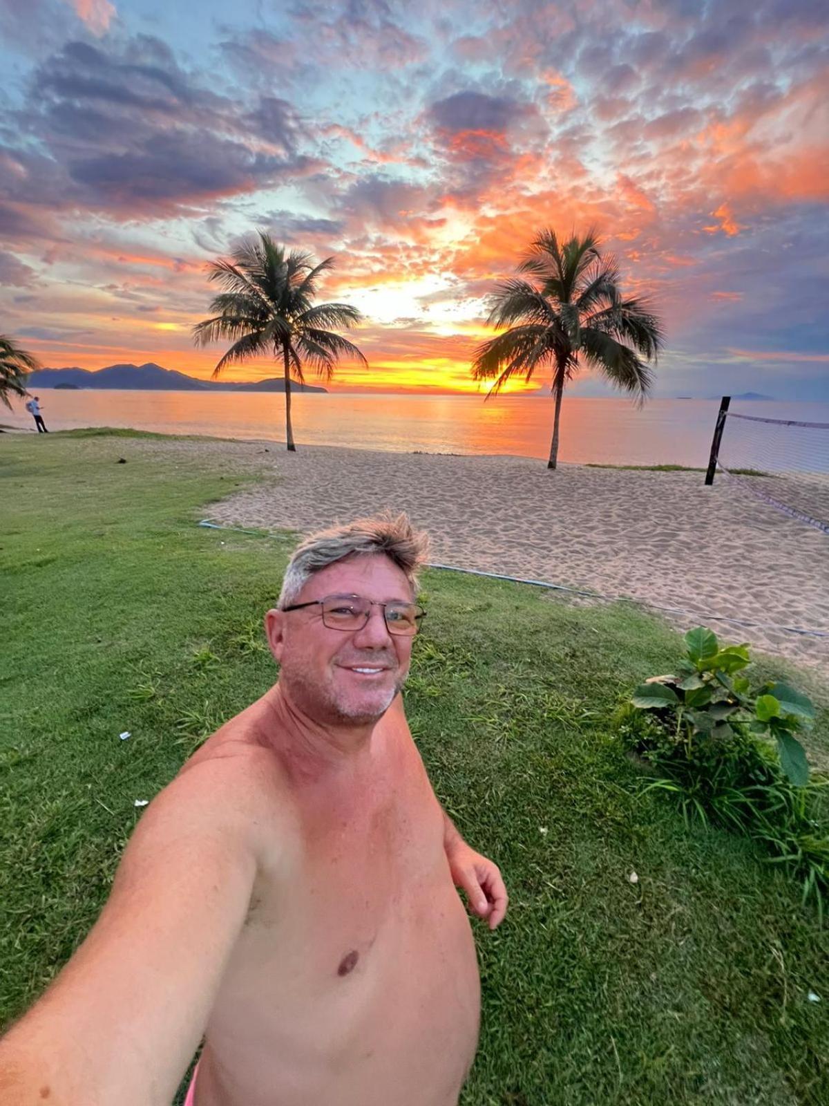 Paraiso Do Alexandre Para 15 Hospedes Caraguatatuba Esterno foto